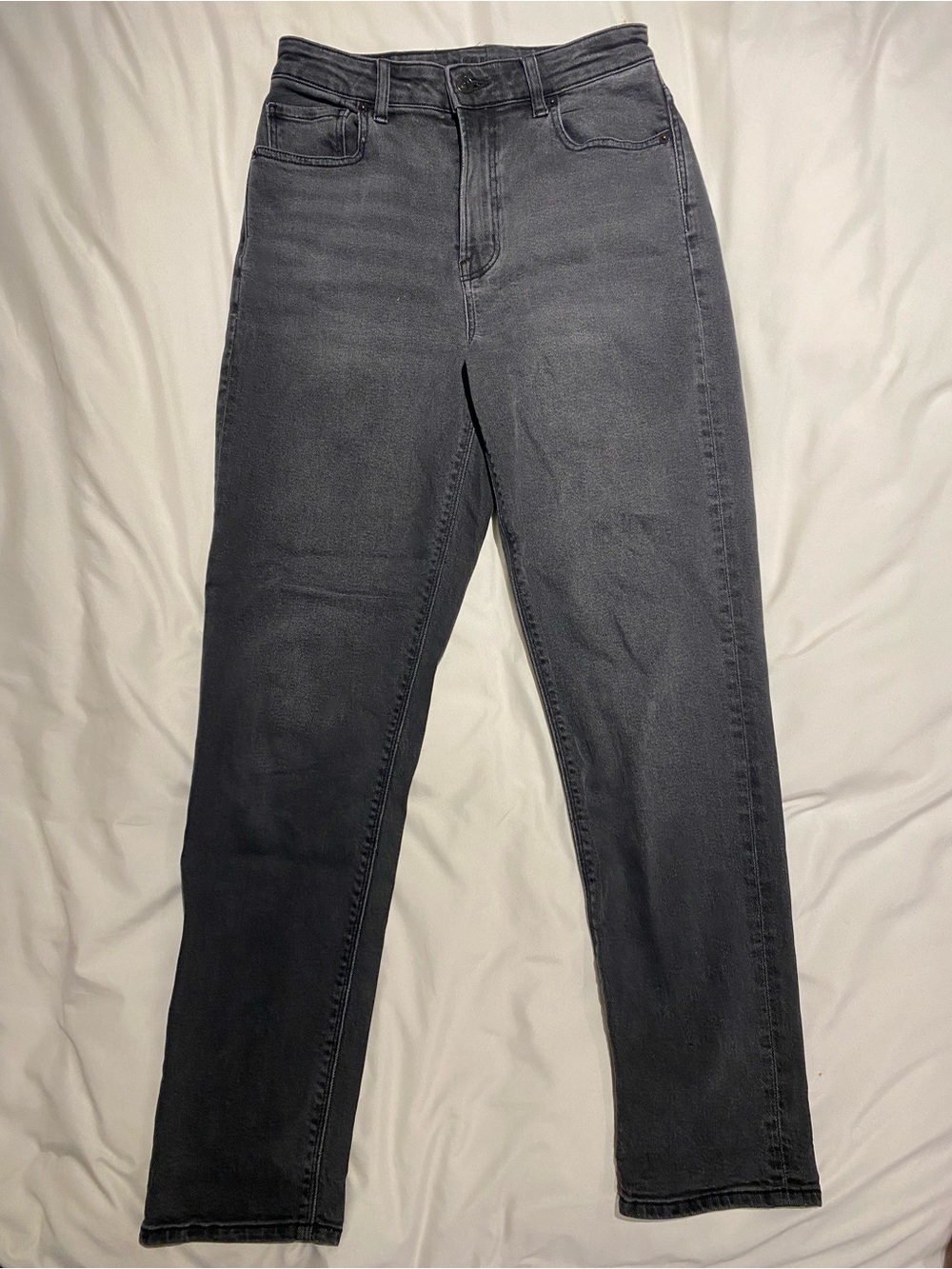 American Eagle Outfitters High-Rise Charcoal Straight Jeans